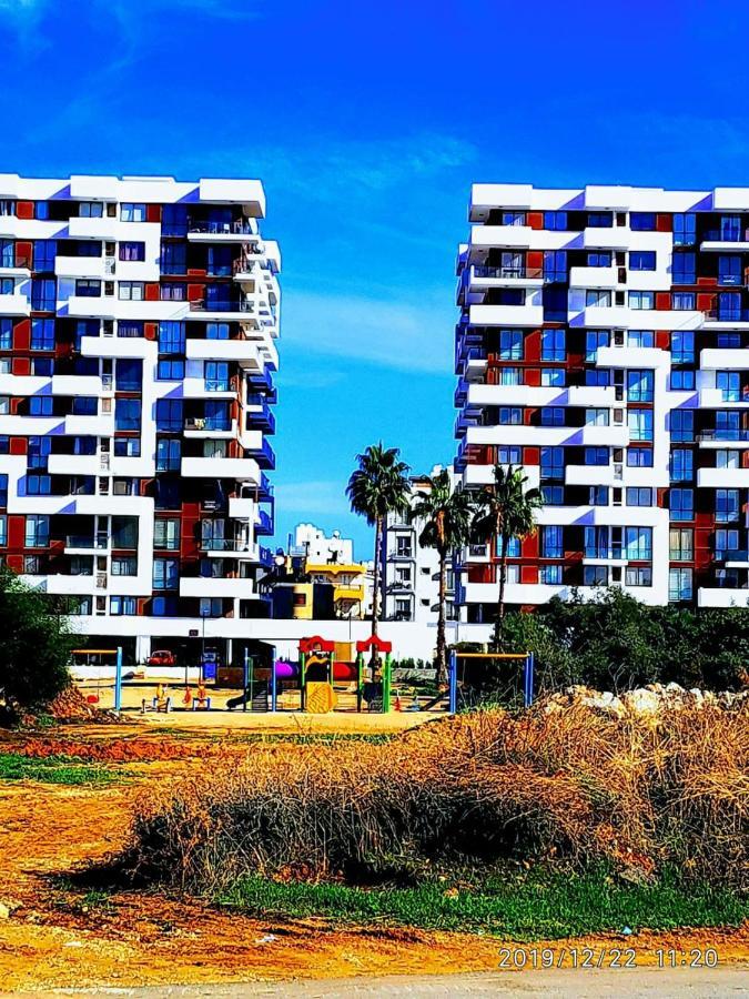 Uptown Holiday App & Pool Daily Rental Contactless Check In & Check Out Famagusta  Ngoại thất bức ảnh