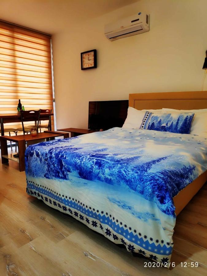 Uptown Holiday App & Pool Daily Rental Contactless Check In & Check Out Famagusta  Ngoại thất bức ảnh