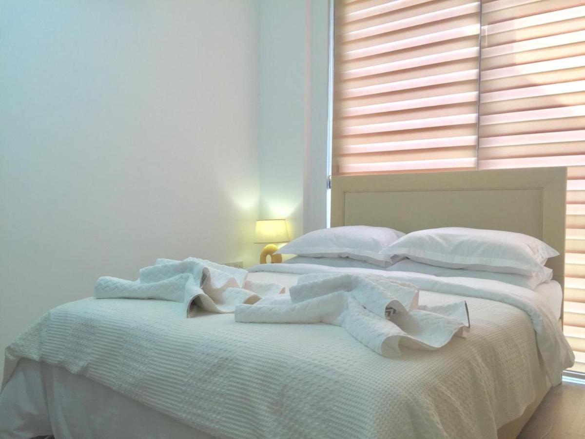 Uptown Holiday App & Pool Daily Rental Contactless Check In & Check Out Famagusta  Ngoại thất bức ảnh