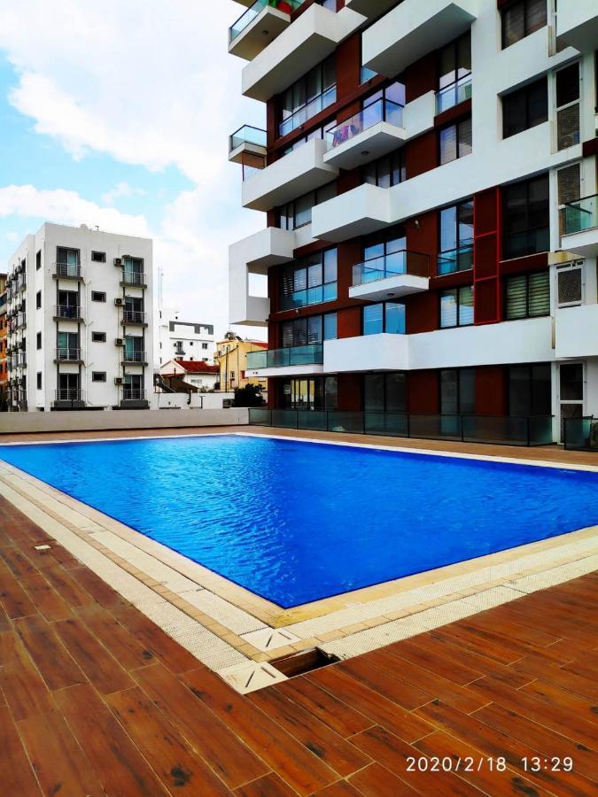 Uptown Holiday App & Pool Daily Rental Contactless Check In & Check Out Famagusta  Ngoại thất bức ảnh