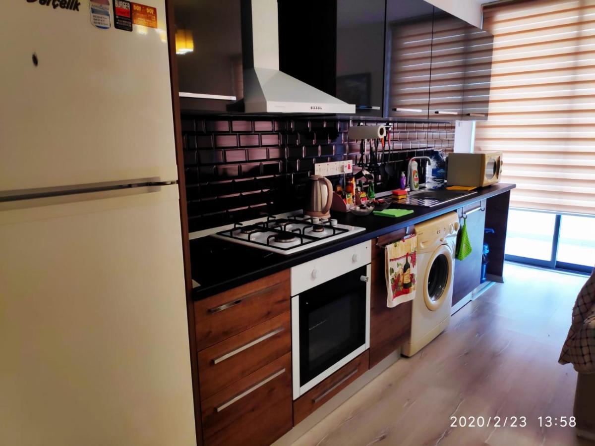 Uptown Holiday App & Pool Daily Rental Contactless Check In & Check Out Famagusta  Ngoại thất bức ảnh