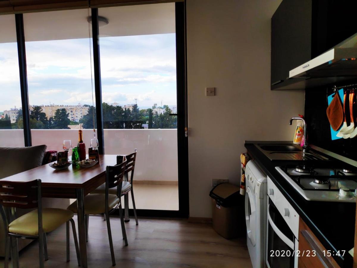 Uptown Holiday App & Pool Daily Rental Contactless Check In & Check Out Famagusta  Ngoại thất bức ảnh