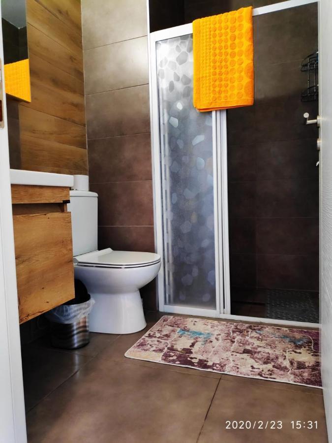 Uptown Holiday App & Pool Daily Rental Contactless Check In & Check Out Famagusta  Ngoại thất bức ảnh